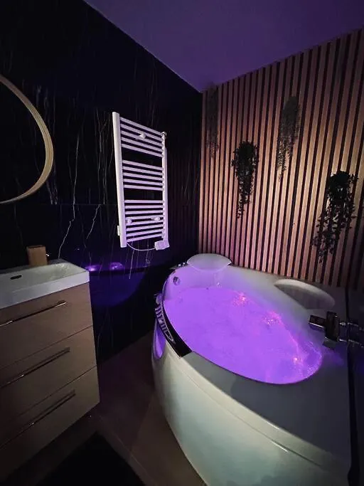 T4 Jolie Vue Avec Jaccuzzi Appartement Vitrolles